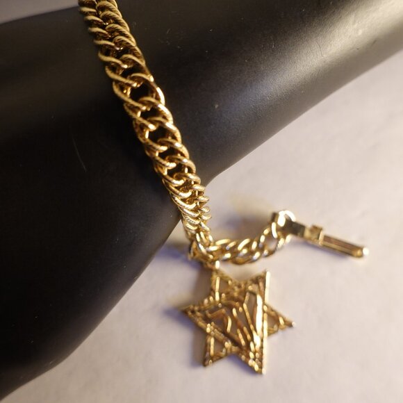 vintage Jewish Star charm bracelet - Picture 1 of 2